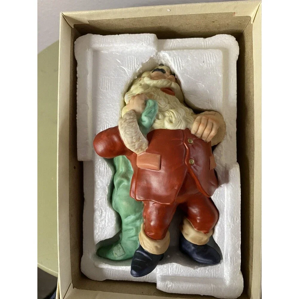 Favorite Santa Hand Painted Special Edition Hallmark Keepsake Ornament Vtg. 1987